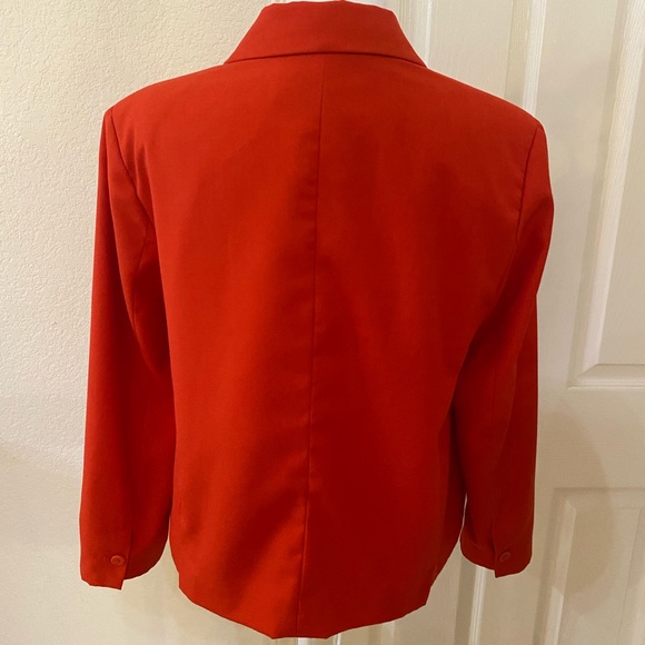 BB Dakota Women’s Fully Lined Short Blazer, Coral Red, Size Med - Picture 3 of 5